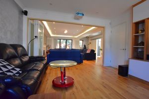 Photo 18- click for photo gallery